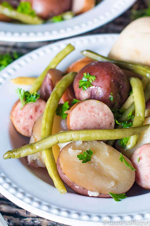 slow-cooker-sausage-green-beans-and-potatoes