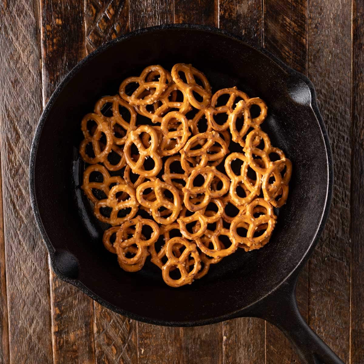 pretzels in a cast iron skillet