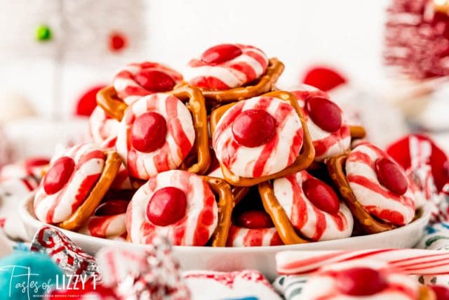 plate full of peppermint pretzel bites