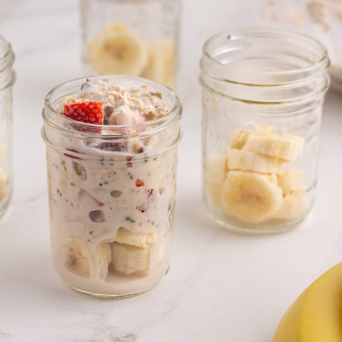 making overnight oats in a mason jar