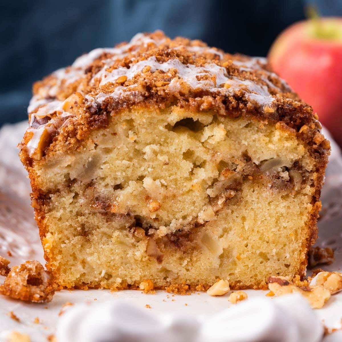 inside of an apple streusel bread loaf