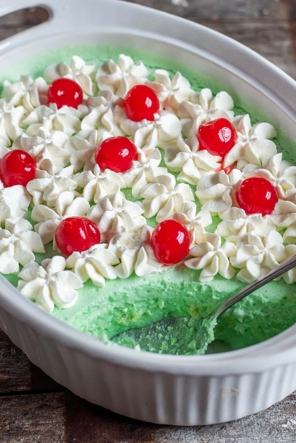 7up salad in a serving bowl