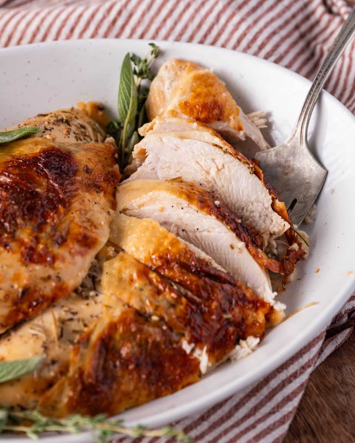 sliced turkey breast on a plate