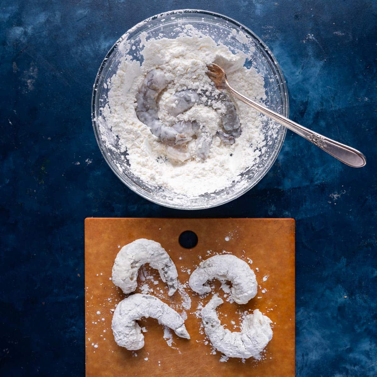 coating shrimp in cornstarch