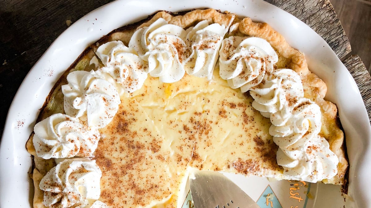 overhead view of custard pie in a plate