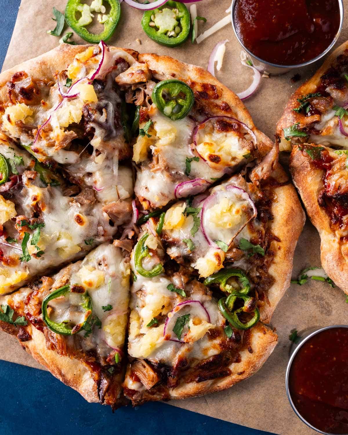 overhead view of pulled pork pizza