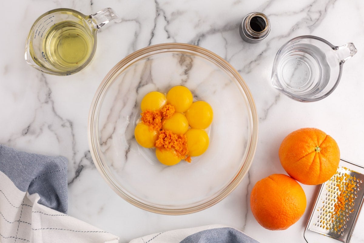 wet ingredients for cake in a bowl