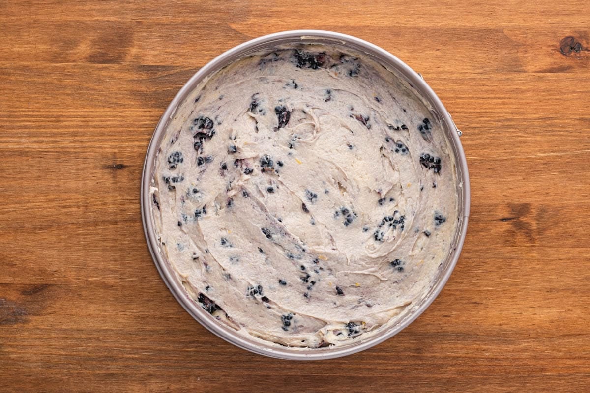 unbaked blackberry coffee cake