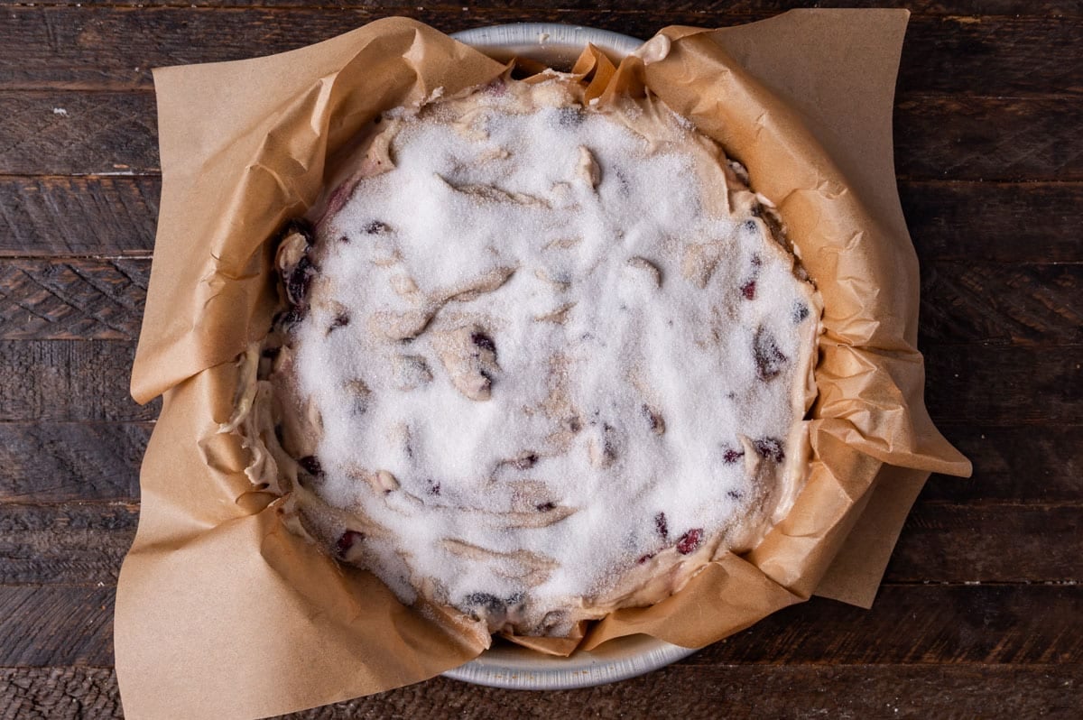 unbaked cake with sugar on top